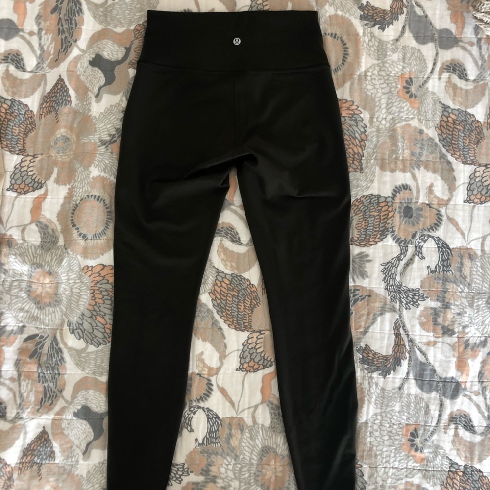Lululemon high rise tech mesh tight, size 8, 28” - Picture 4 of 7